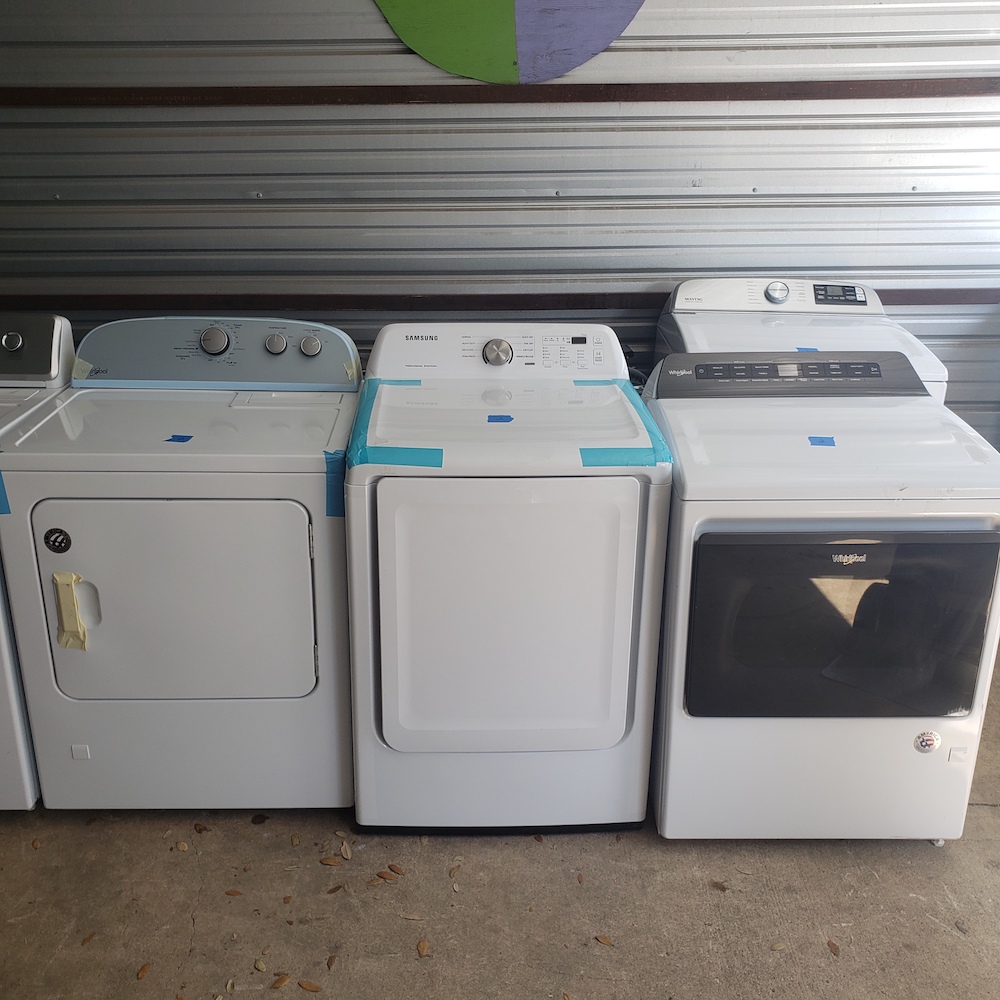 Example pictures of More Washers and dryers recently available for sale in our wholesale program.