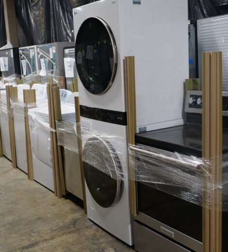 #916 Liquidation Half Truckload of 25 Customer Return Kitchen and Laundry Appliances South Carolina