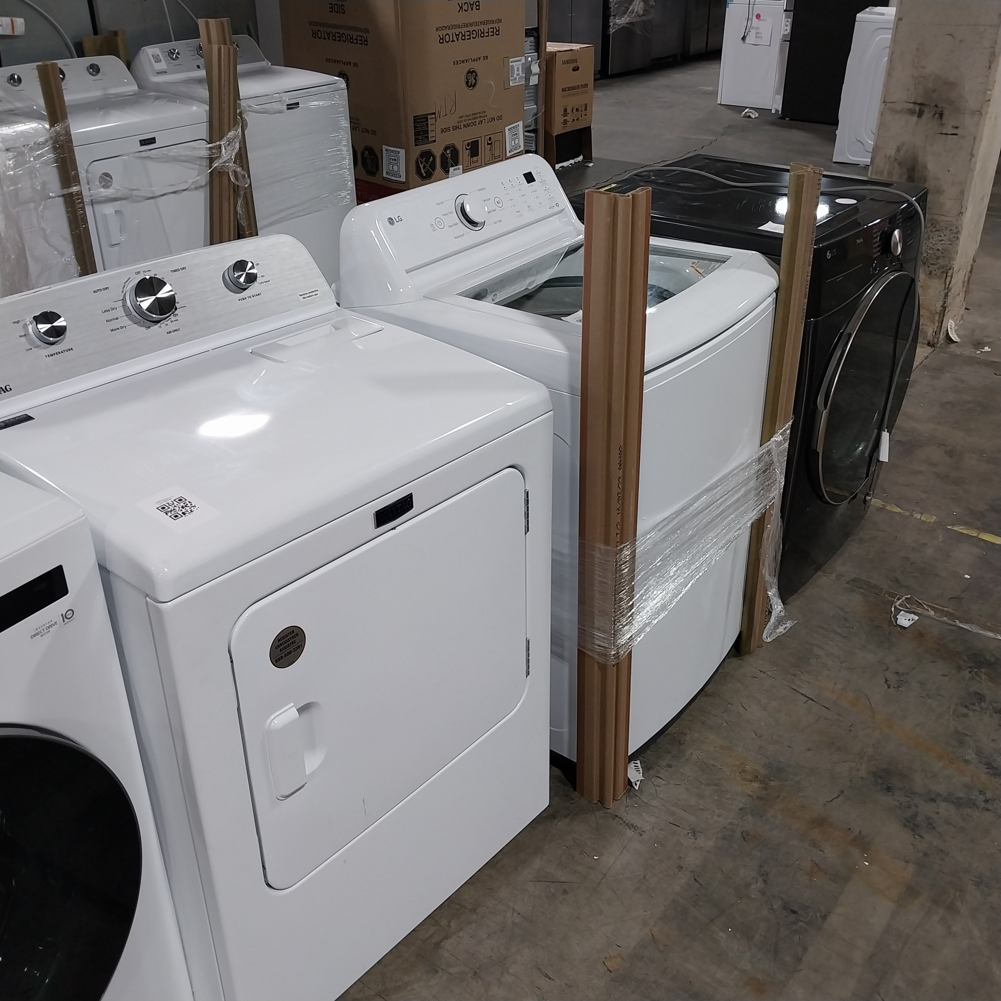1186 Liquidation Half Truckload of 25 Customer Return Appliances in